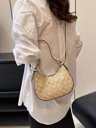 2024 Luxurys Designer Shoulder Bags Women Handbags Metallic Beads Glitter Diamonds Lady Axillary Bag Crossbody Ladies Wallet Purses A1 Z3ai