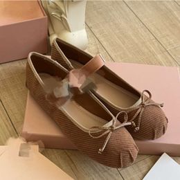 Miui Shoes Designer Strap Bow Ballerina Ballet Flats Women Satin Leather Slip Sandal Velvet Mary Jane Luxury Round Toe Ladies Dress Shoe Slingbacks Loafer