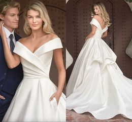 Off Shoulder Vintage A Line Wedding Dresses For Brides Simple Satin Elegant Pleated Boho Garden Bridal Gowns Long Court Train Drapped Second Reception Dress