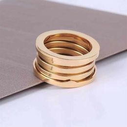 2021 Titanium Steel Classic Spring Women & Men Engagement Rings Fashion Accessories for Men Jewelry Gifts186s