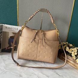 Top Leather vintage High Quality Designer bag Luxury wallet Woman Handbag Large Capacity Bags Women wallet purses gentleman classic sutra letter bags Shoulder Bag