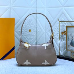 Kadın Çanta Lüks Tasarımcıları Çantalar Under Emfil Bag Ladies Designer Orijinal Deri Kompozit Çanta Lady debriyaj Çanta Omuz Tote