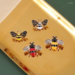Brooches Women Men High Quality Luxury Exquisite Cute Bee Rhinestone Crystal Pins Pearl Insect Vintage Badges Party Clothing Pin