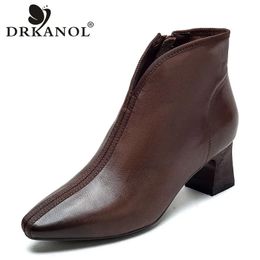 Boots DRKANOL Luxury Design Cow Leather Short Boots Women High Heel Shoes Handmade Retro Pointed Toe Zipper Trend Ankle Boots Female 231219