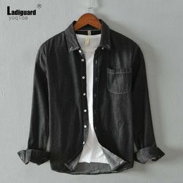 Men's Jackets Harajuku Fashion Demin Blouse 2022 Sexy Basic Top Men Lepal Collar Shirt Clothing Latest Casual Jean Shirt Blusa Plus size S-4XLL231026