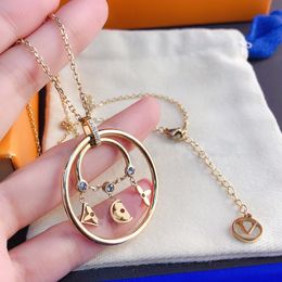 Fashion Designer Necklace Gold Stainless Steel Crystal Pendant High-end Brand Letter Flower Pendants Chain Necklaces Birthday Wedding Jewellery Gift