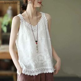 Women's Tanks Camis New Summer Cotton and Linen Vest Hollow Out Camisole Women's Casual Lace Crochet Vest Fe Tank Tops L231220