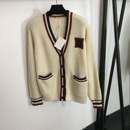 Fashion Knit Sweaters Luxury Cardigan Sweater Coat Luxury Beige Plus Size Sweater Winter Soft Touch Girls Sweater Jackets