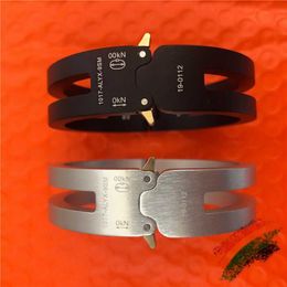 2021ss New Alyx Aluminium Alloy Bracelet 11 High Version Alyx Track Men Women Unisex Couples Jewellery Bangles Alyx Bracelet Q0717205x