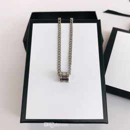 Fashion Classic Necklace Street Brand Unisex Bracelet Designer Rings Circle Luxury Pendant Necklaces for Man Woman Jewelry330J