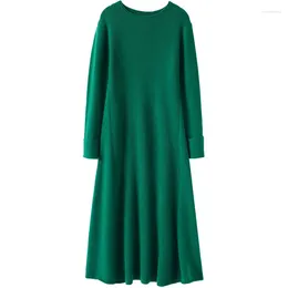 Casual Dresses Cashmere Winter Warm Sweater Long Dress Loose Women Designer Latest Fashion For 2023 Clothes Green Black