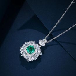 Chains 2023 925 Silver Square Pagoda 8 Cultivated Emerald 3 Fashion Full Diamond Necklace 60cm