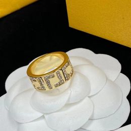 Fashion gold letter ring bague for Woman Simple Personality Party wedding lovers gift engagement rings jewelry with box NRJ2289