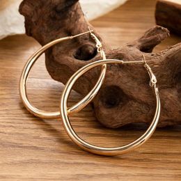 Hoop & Huggie Exaggerated European And American Style Big Earrings Female Korean Wild Bold Crescent Design Stud284N