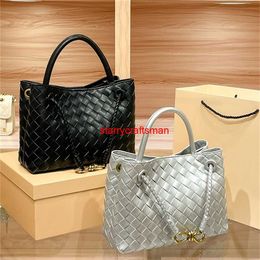 Womens Andiamo Bags Designer Botteg Venetas Handbags 2024 New Knitted Handheld Shoulder Bag with High Quality and Large Capacity Tote Bag This Years Popular Fas HB5E