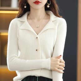 Sweaters Spring And Autumn New 100% Pure Wool Knitted Cardigan Women's Suit Lapel LongSleeved Solid Colour HighEnd Fashion Loose Top