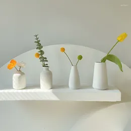 Vases Ins Mini Flower Bottle Decorative White Ceramic Vase Porcelain For Flowers Aesthetic Home Decor Desktop Ornament