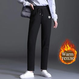 Capris Women Cold Winter Thick Fleece Joggers Pants Warm Female Casual Cotton Loose Sweatpants Running Sporting Long Trousers 4XL 5XL