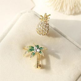 Pins Brooches Double Fair Tropical Style Brooch For Women Cute Pineapple & Coconut Tree Light Gold Colour Badge Pin Fashion Jewelr214n