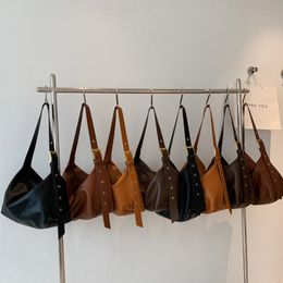 Female Soft PU Leather Wholesale Luxury Handbags Pure Colour High Capacity Underarm Girls Bag Fashion Wrinkle Shoulder Bags FMT-4156