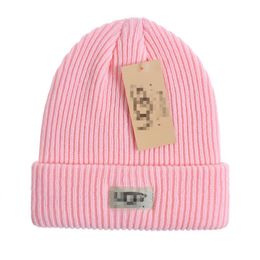 New style Beanie fashion Men women Knitted hat luxury Winter warmth bonnet letter logo hat Casual Street Hats T-9