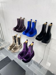Stivali per caviglia elastici di velluto Chelsea piattaforma impermeabile ad alta temperatura manuale logo d'argento uniforme pulita