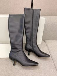 Luxuriöse kniehohe Lederstiefel von Digner Boots von Fars Damen-Stiefel aus Sequoia-Nappa-Kniestiefeln mit Reißverschluss und eckigen Zehen