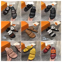 New branded shoes, luxurious leather, women's and men's sandals, fashionable beach women's slippers, letter slippers, sizes 35-45, with box