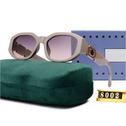 Brand New fashion sunglasses men design vintage glasses fshion style square frame UV 400 lens with case8002