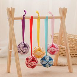 Baby Rattle Hand Catching Cloth Ball Toy Infant Interaction Coloured Rattle Ball Toy Crib Toddler Bed Bell Appease Bed Hanging 231221