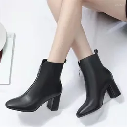 Boots Women's Front Zipper Thick Heel Large Short 2023 Autumn And Winter Square Head Middle Single