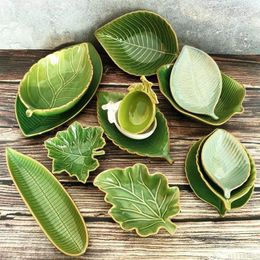 Plates Retro Relief Japanese-style Banana Leaf Ceramic Rice Plate Vegetable Tableware Green Shape Salad Bowl Fruit