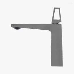 Bathroom Sink Faucets Modern Design Brass Faucet Luxury Cold Water Wash Basin One Hole Hand Est Lavabo