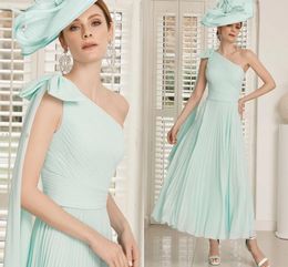 Elegant Sage Short Mother of the Bride Dress 2024 One Shoulder Sleeveless Pleat Tea Length Wedding Guest Party Gowns Robe De Soiree