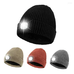 Berets Fashion LED Hats Rechargeble Flashlights Head Lamp Beanie Unisex Knitted Winter Warm Caps For Running Fishing