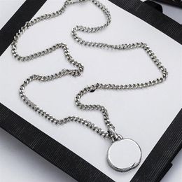 2022 Top Quality Luxury Letter Silver Chain Necklace Retro Couple Necklaces Men and Women Pendant Designer jewelry Gift274u