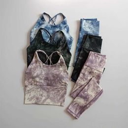 Yoga Outfit 2PCS Seamless Women Yoga Set Workout Sportswear Gym Clothing Fitness Crop Top Tie Dye High Waist Leggings Sports SuitsL231221