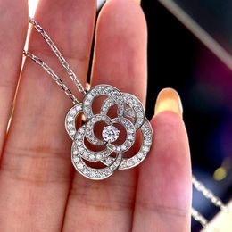 2020 new camellia necklace elegant and fashionable all-round hollowed-out diamond 925 sterling silver chain length 40 5cm236O