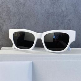 White Square Cat Eye Sunglasses Dark Grey Lens Fashion Accessories for Women with Box256u