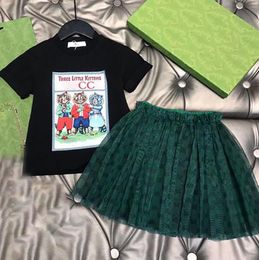 Luxury 2024 New designer kids T-shirt veil skirt fashion British fashion summer childrens treasures and girls cotton two-piece luxury designer shirt Pleated skirt