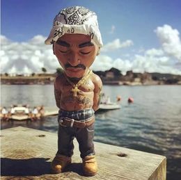 Rap Singer Trend Hip Hop Decoration Resin Design Doll Home Decoration Character Design Indoor Outdoor Sculptures Decorations Party