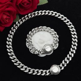 Pendant Designer Necklace for Women Bracelets Stainless Steel Luxury Jewellery Mens Silver Necklace Bracelets Sets Head V Chain Bracelet Wedding Gift 2312219D