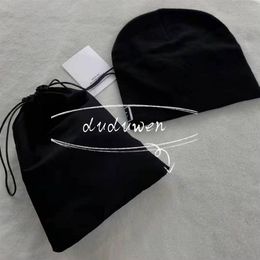 fashion knit letter beaine collection C boutique party hats classic lady outfit for daliy or party with gift package dust bag304P