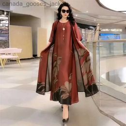 Two Piece Dress Middle Aged Mother Dress Suit Summer Casual Fashion Printing Two Piece Suits Long Dress Suits Women Temperament Dress Sets 729 L231221