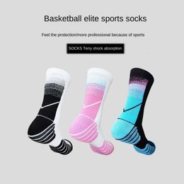 Basketball Socks Summer MidCalf Length and Breathable Sweat Absorb Sport Casual NonSlip Elite Men Women 231220