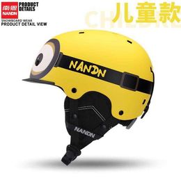 NANDN Nanen Ski Helmet Children's Lightweight Single and Double Board Outdoor Sports Protective Equipment Safety Collision resistant Snow Helmet