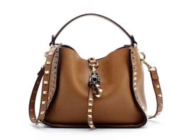 Cross Body Evening Bags Real Leather Rivet Bucket Bagpurses and Handbags Luxury Designer Studded Cowhide Ladies Shoulder Bag with Crossbody 240518