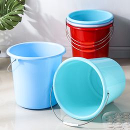 Plastic household portable water bucket, car wash bucket, storage bucket, small round bucket, portable student dormitory shower and laundry bucket