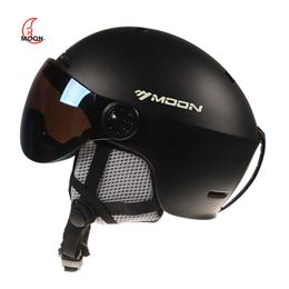 Moon ski helmet safety helmet integrated with goggles for men and women