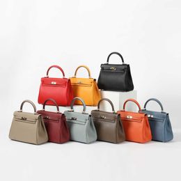 Akilyle Luxury Designer Totes Bag bag Women's bag Leather handbag red cross body bag Cow leather shoulder bag